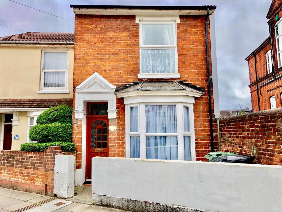 Purple Cloud Cottage Portsmouth Luaran gambar