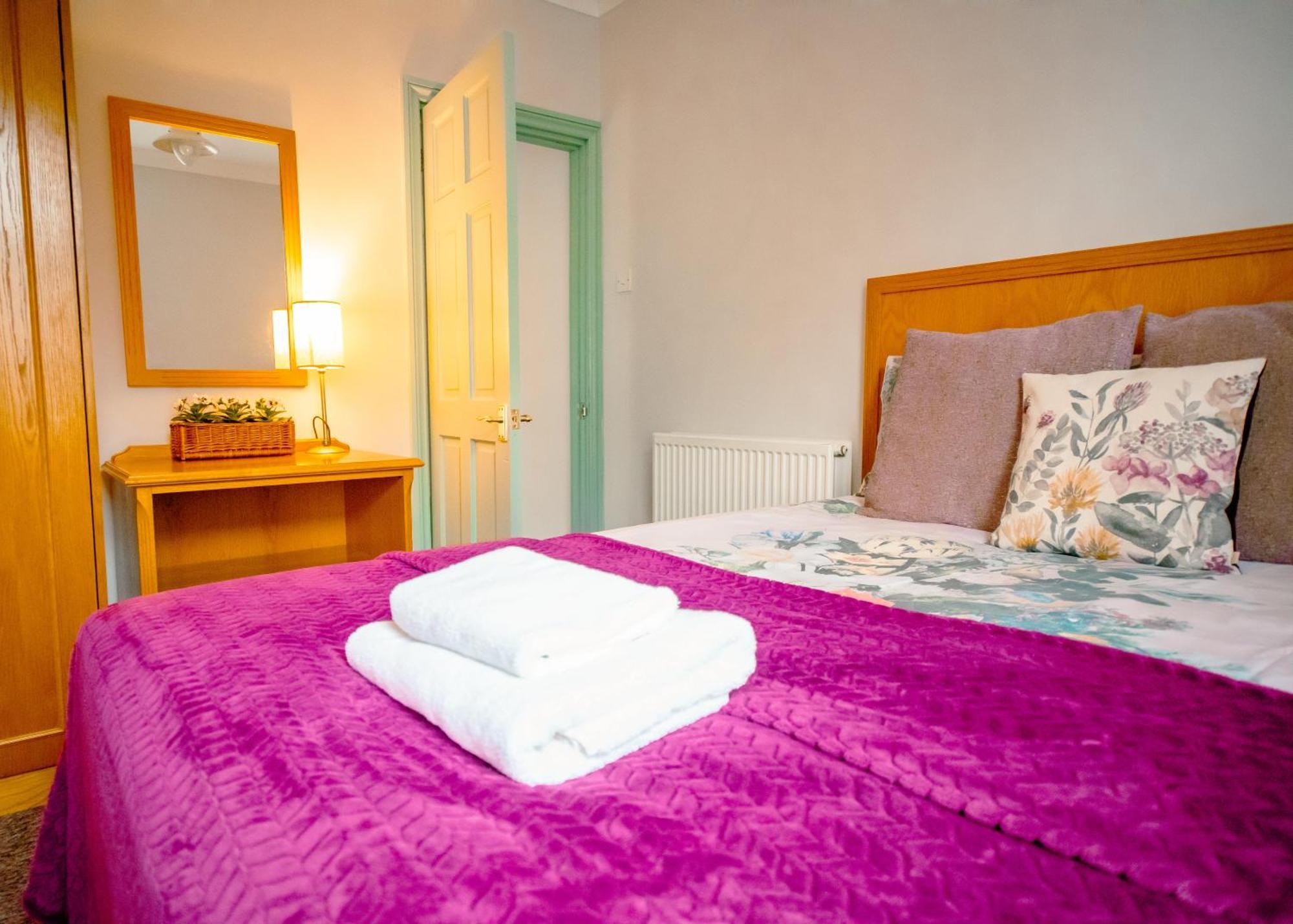 Purple Cloud Cottage Portsmouth Luaran gambar