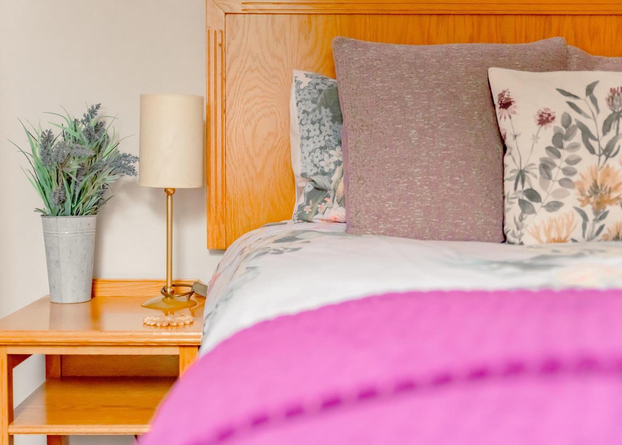 Purple Cloud Cottage Portsmouth Luaran gambar
